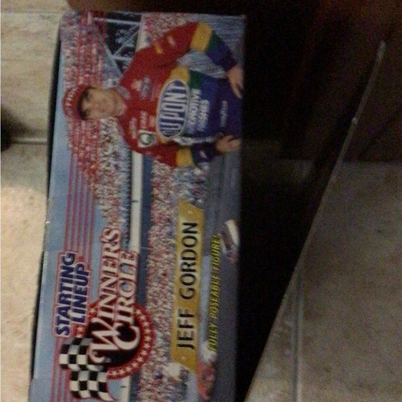 NIB Jeff Gordon 1997 Starting Lineup Winners Circle Poseable 12" Action Figure. - Picture 14 of 14